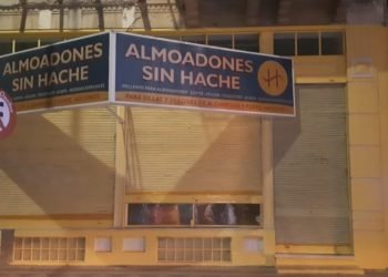 Detienen a un chico al que acusan de romper una vidriera