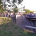 Cayó a un arroyo y sufrió severas heridas