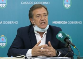 Suarez advirtió que si se sale a «pasear» sin DNI habrá una sanción de $5000