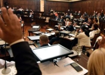 Diputados aprobó la aplicación de un protocolo de prevención en todos los geriátricos de Mendoza