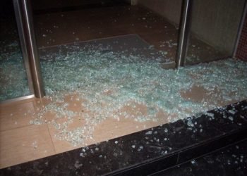 En cuarentena y en pleno centro: robo en una galería de Bernardo de Irigoyen