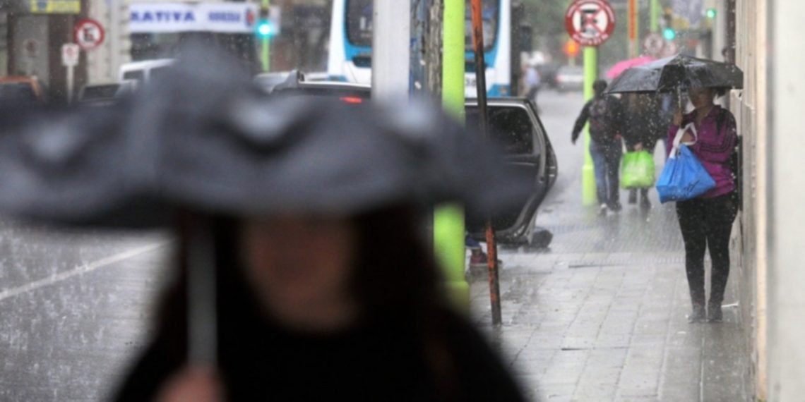 Alertan por lluvias y tormentas fuertes con posible caída de granizo