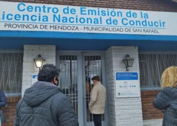 Las licencias de conducir vencidas entre el 15 de mayo y el 15 de agosto tienen una prórroga de 90 días
