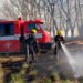Un incendio de pastizales movilizó a bomberos hasta la granja