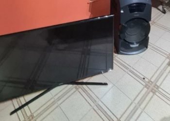 Denunció que le habían robado televisores y los encontraron escondidos en la casa de su vecina