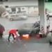 Tenso momento durante un incendio en una estación de servicio
