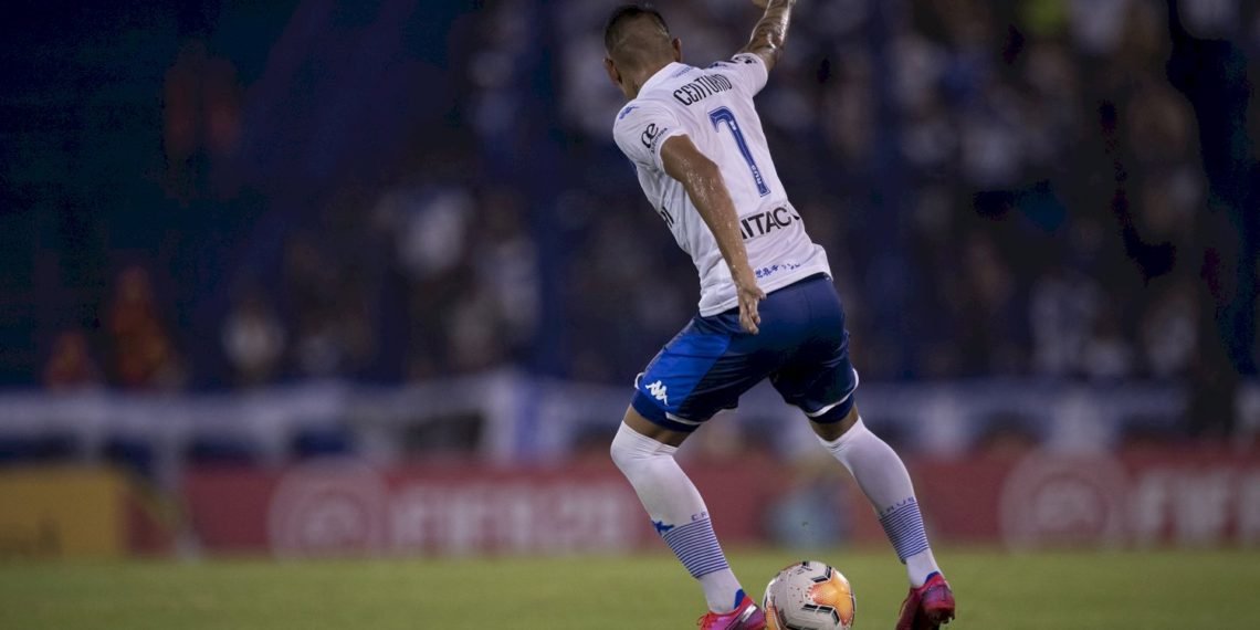 Sudamericana: Vélez, Defensa y Lanús se juegan la clasificación