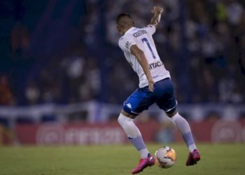 Sudamericana: Vélez, Defensa y Lanús se juegan la clasificación