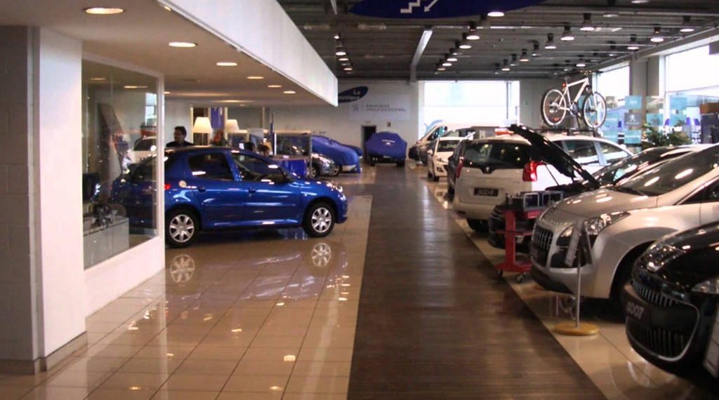 La venta de vehículos 0Km cerró el año con una baja del 25,5%