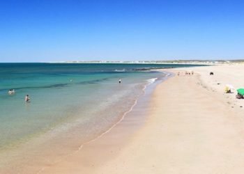 Katopodis y Menéndez firmaron obras para Brandsen, Monte y Las Flores