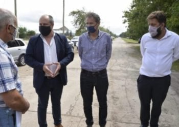 Katopodis y Menéndez firmaron obras para Brandsen, Monte y Las Flores