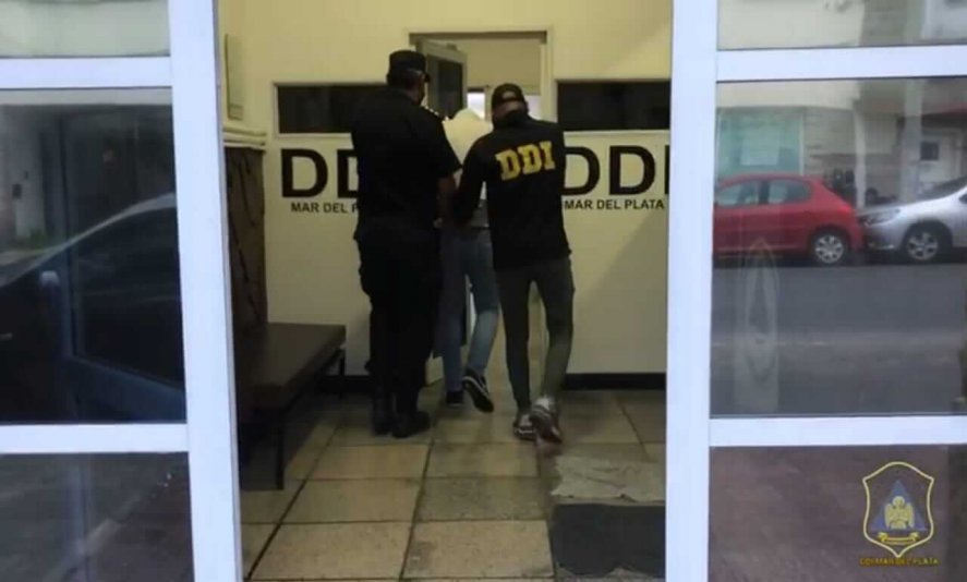 Un rugbier fue detenido por agredir ferozmente a un amigo
