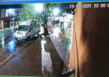 La Plata: asaltó a tres empleadas de una hamburguesería