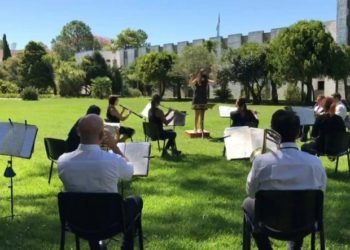La Banda de Música del Servicio Penitenciario Bonaerense rinde homenaje a Astor Piazzola