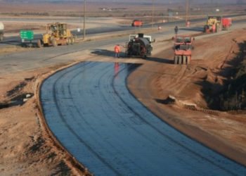 El gobierno bonaerense ya vacunó al 98% del personal sanitario que se anotó para inmunizarse