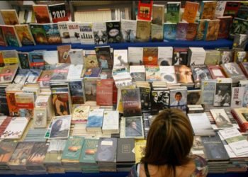 Una editorial tiene todos sus libros para descargar