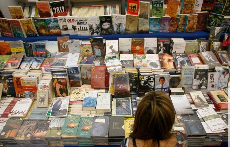 Una editorial tiene todos sus libros para descargar