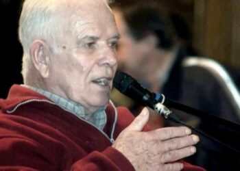 Relevan tumbas NN del cementerio de La Plata por la desaparición de Julio López