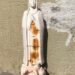 Encontraron la estatuilla de una virgen mientras reubicaban un monumento a San Martín