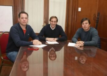 La Plata: nuevo aumento a municipales redondea un 60% interanual