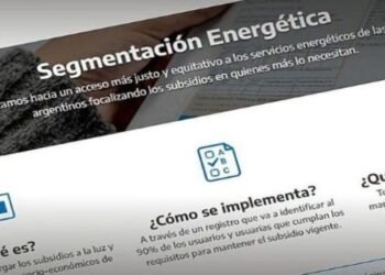 Miles de usuarios se bajaron del subsidio a las tarifas para poder comprar dólares