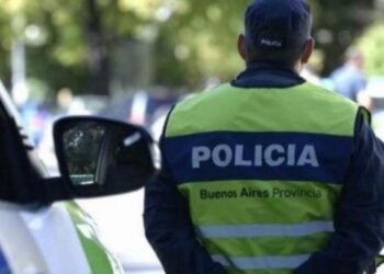 Pilar: detienen a tres policías acusados de robar dinero en un allanamiento