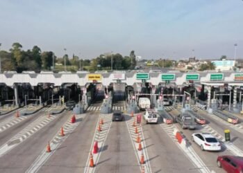 Peajes: levantan las barreras por un paro en Autopista La Plata-Buenos Aires y el Corredor Atlántico