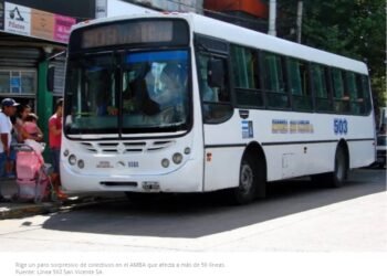 Intendentes radicales quieren discutir con Kicillof, el reparto de fondos