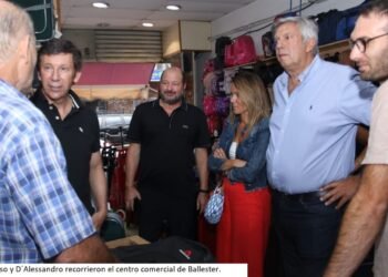 “De un lado están los que se levantan para trabajar. Del otro los que cobran sin haber trabajado”