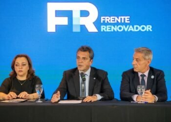 De Pedro: «no podemos tener partidos políticos que destruyan la materia productiva”