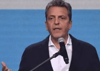 Sergio Massa: «Tenemos que resolver este contexto y contarles a los argentinos lo que nos jugamos en el futuro»