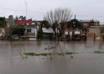 La Plata: otra vez llueve y se convierte en Venecia