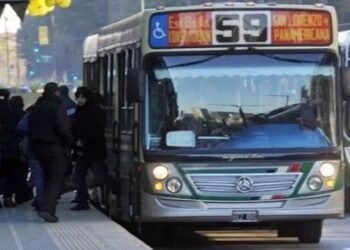 Alerta: hoy habrá menos colectivos por lockout patronal por subsidios